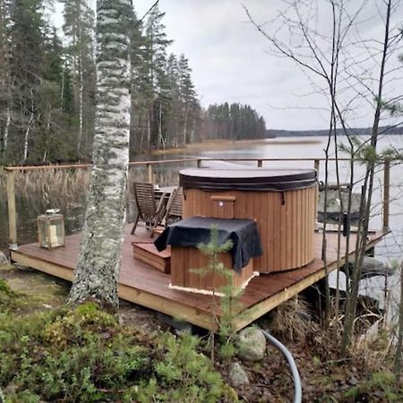 Paeivaensaede Cottage Toivakka Экстерьер фото