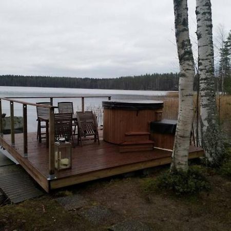 Paeivaensaede Cottage Toivakka Экстерьер фото